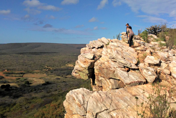 Pesquisa do Patrimônio arqueológico e imaterial no município de Dom Inocêncio – Piauí Pesquisa do Patrimônio arqueológico e imaterial no município de Dom Inocêncio – Piauí